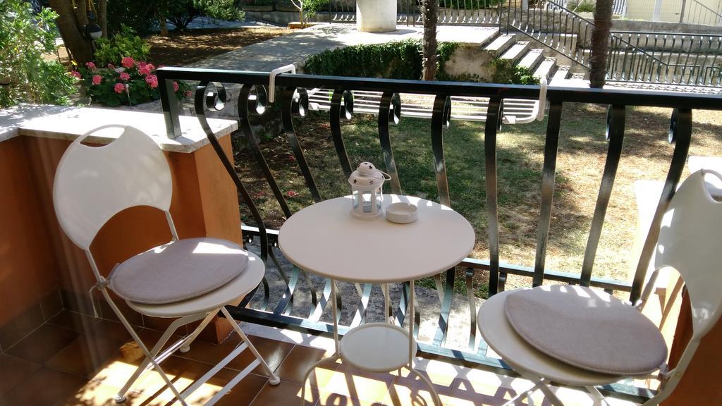 Corte dei merli Suite&Room Rovigno Esterno foto